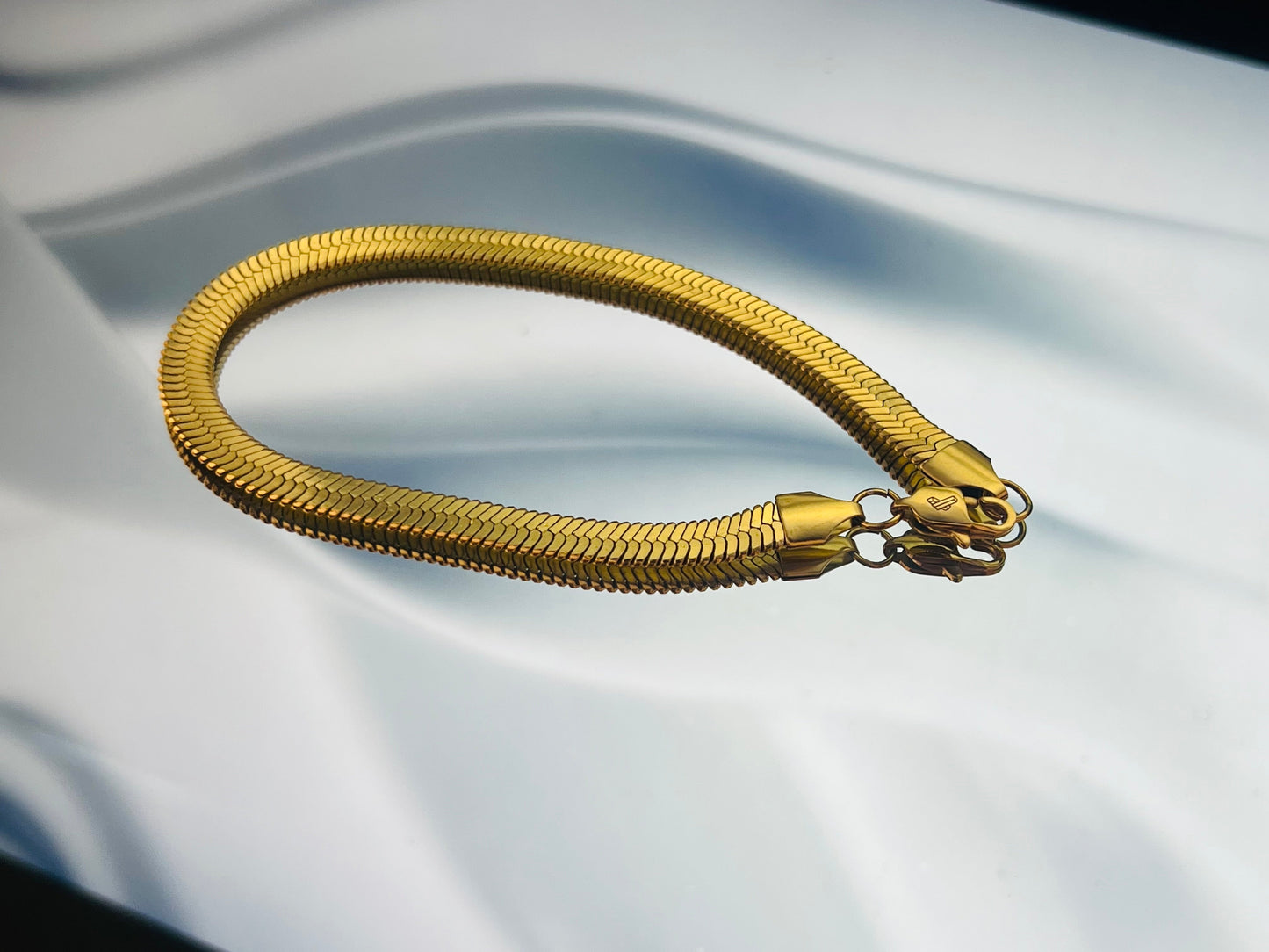 Pulsera Egipcia en oro laminado 18K